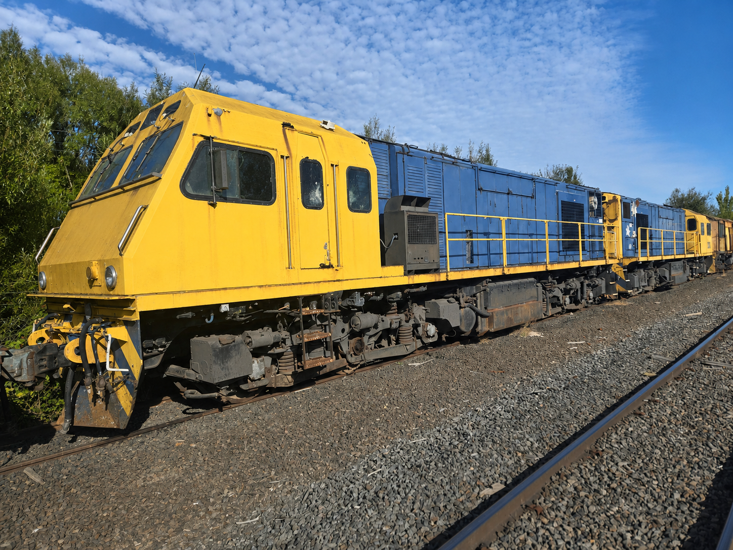 2130 Class Diesel-Electric Locomotives – 5 Available