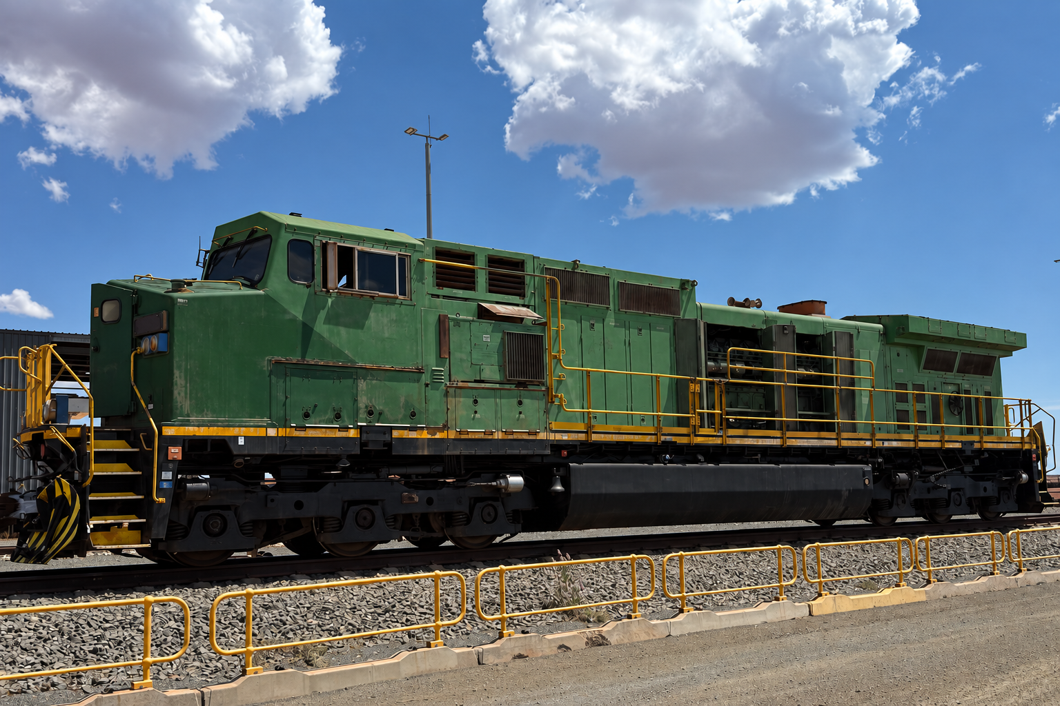 GE C44-9W – Dash 9-44CW Locomotive